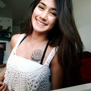 Meet your Posher, Veronica